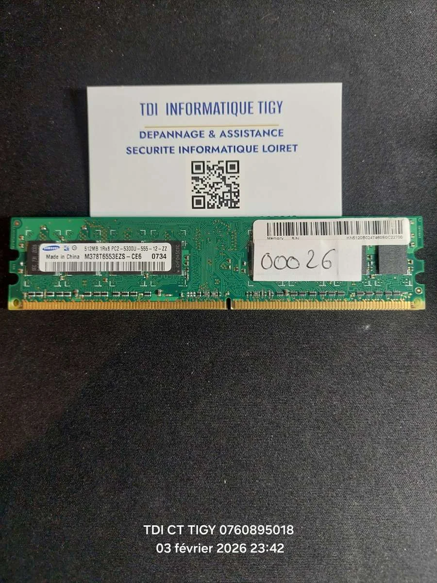 Barrette Mémoire Samsung 512Mo RAM DDR2 Samsung M378T6553EZS-CE6 DIMM PC2-5300U